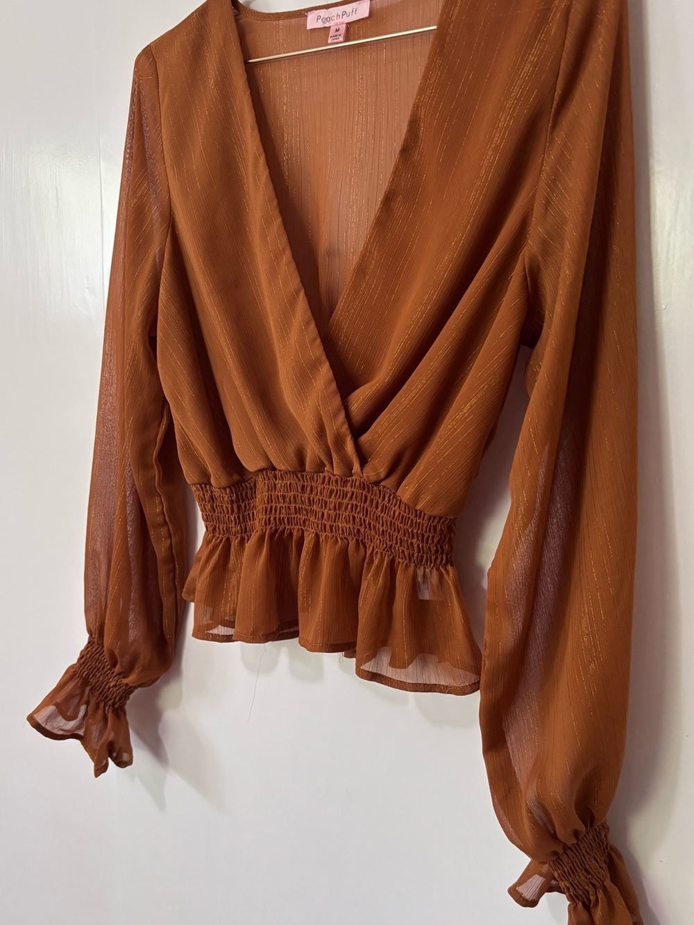 Peach Puff| Cognac Smocked Peplum Faux-Wrap Long Sleeve Lightweight Blouse Sz M - Picture 2 of 6